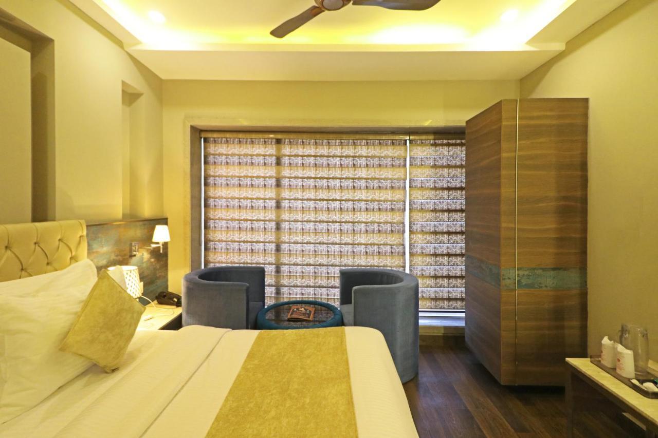 The Ivy Grand Hotel In City Centre With Free Secured Parking Нью-Делі Екстер'єр фото