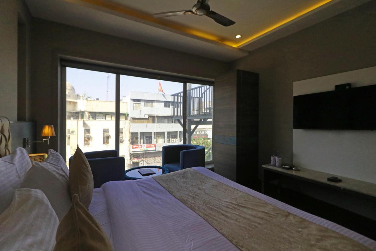 The Ivy Grand Hotel In City Centre With Free Secured Parking Нью-Делі Екстер'єр фото
