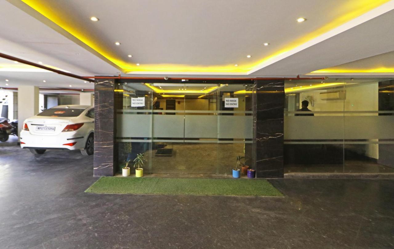 The Ivy Grand Hotel In City Centre With Free Secured Parking Нью-Делі Екстер'єр фото